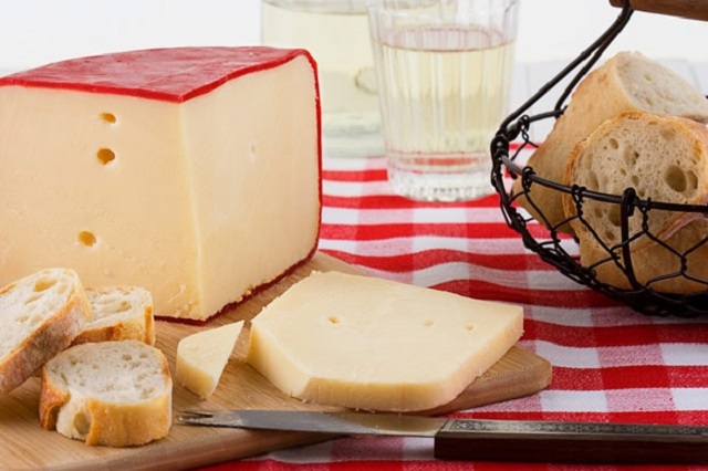 پنیر آسیاگو