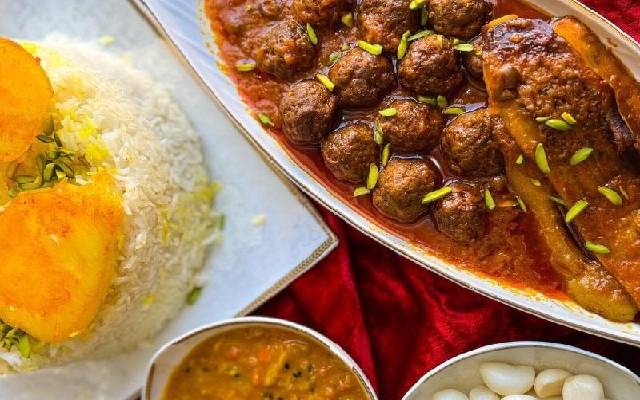 غذای ساده برای ناهار با برنج؟ خورش بادمجان