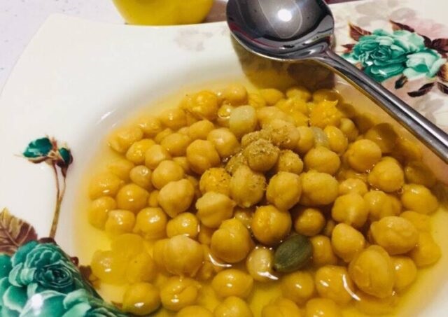 غذای فوری و ساده برای ناهار/ نخود آب