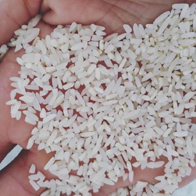 کیفیت برنج نیم دانه و لاشه کدام برنج بالاتر است؟