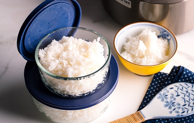 نگهداری برنج پخته در دمای اتاق