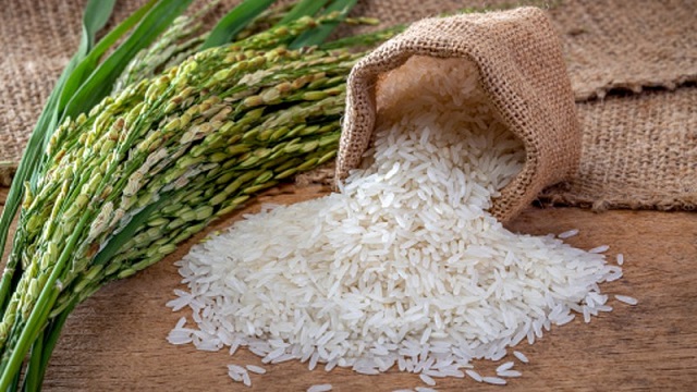 تفاوت نحوه پخت برنج ایرانی و خارجی