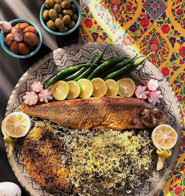 سبزی پلو ماهی غذای شب عید قزوین