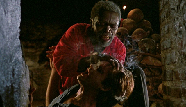 ویس کریون و پرداختن به ریشه‌های زامبی‌ در فیلم مار و رنگین کمان