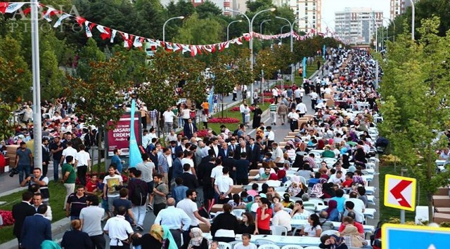 افطار در ماه رمضان ترکیه