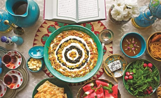 غذاهای پیشنهادی ماه رمضان برای سحری
