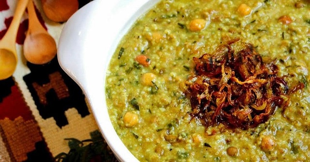 آش سبزی شیرازی از غذاهای ارزان برای نذری