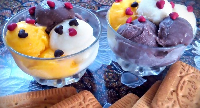 طرز تهیه بستنی سنتی سه رنگ