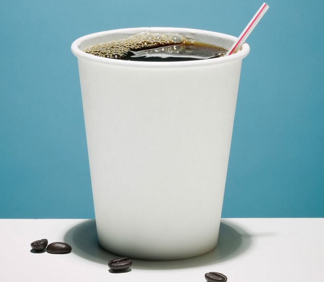 قهوه و چای پررنگ از مواد غذایی که نباید ناشتا مصرف شوند