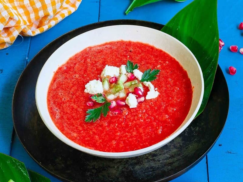 طرز تهیه 12 سوپ سرد خوشمزه و تابستانی ایرانی و فرنگی