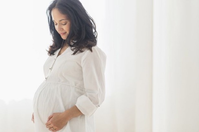آیا خوردن گیلاس در دوران بارداری عوارضی هم دارد؟
