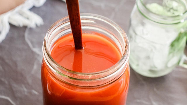 خواص آب گوجه فرنگی برای کاهش استرس