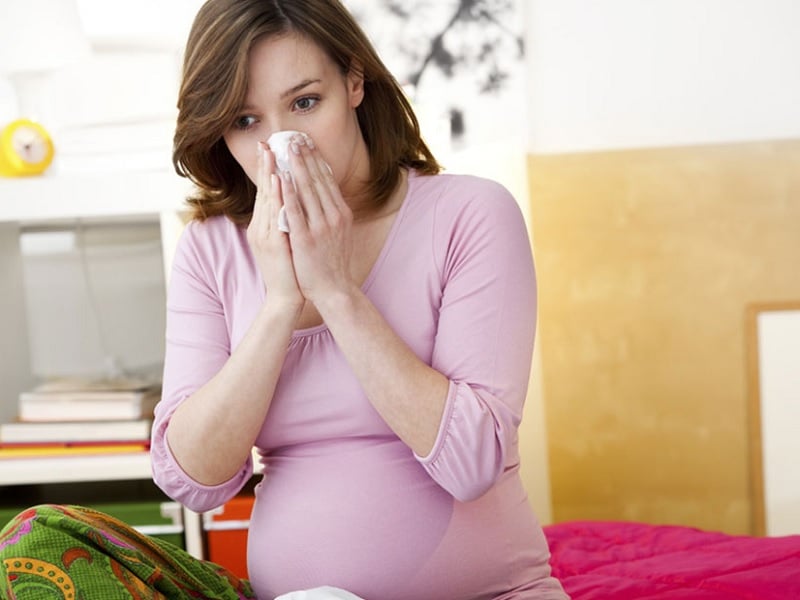 15 روش خانگی درمان سرماخوردگی بارداری + بهترین قرص و دمنوش