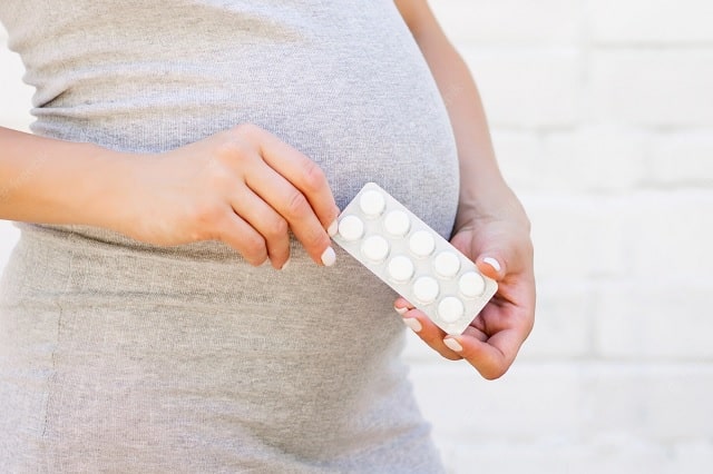 از داروهای مجاز برای درمان سرماخوردگی در بارداری استفاده کنید