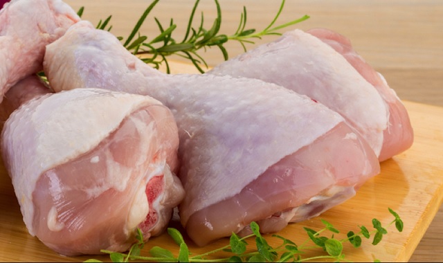 کاهش کلسترول از خواص گوشت مرغ