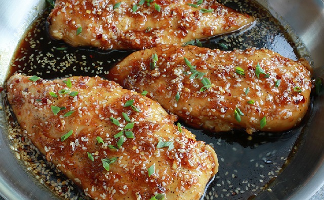 مراحل طرز تهیه مرغ زنجبیلی رستورانی با سس سویا
