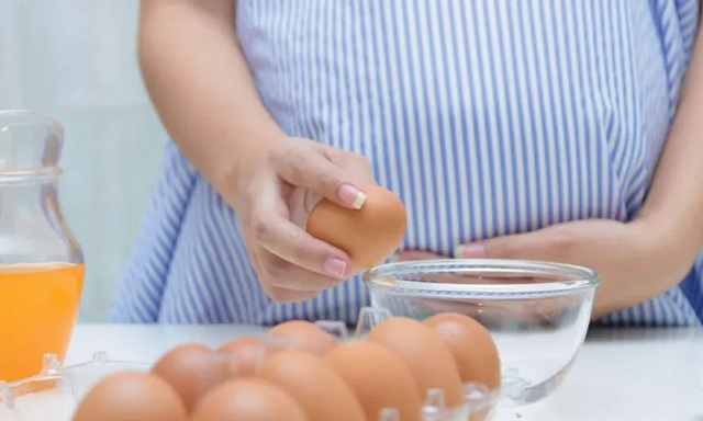 خواص مصرف تخم مرغ در بارداری