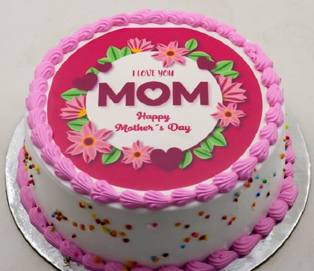 ایده‌های تزیین کیک روز مادر