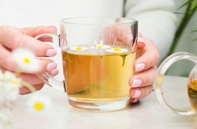 کاهش التهاب در بدن از خواص چای بابونه