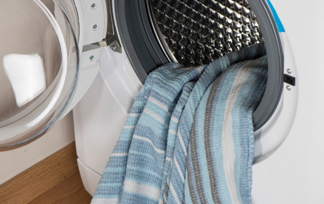 روش شستن پتوی سنگین در ماشین لباسشویی