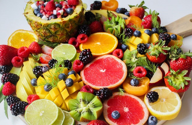 میوه های مفید برای آبرسانی و تقویت سیستم ایمنی بدن