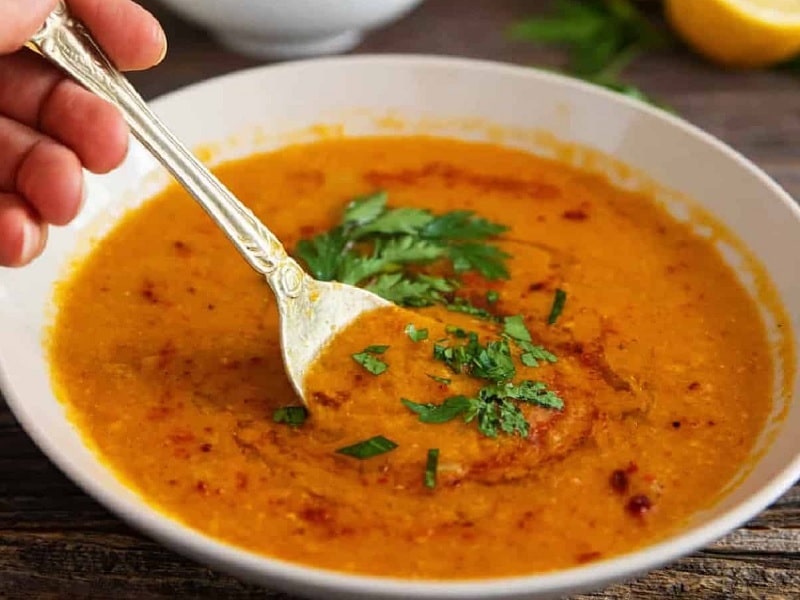 سوپ دال عدس از انواع سوپ های بین المللی رستورانی