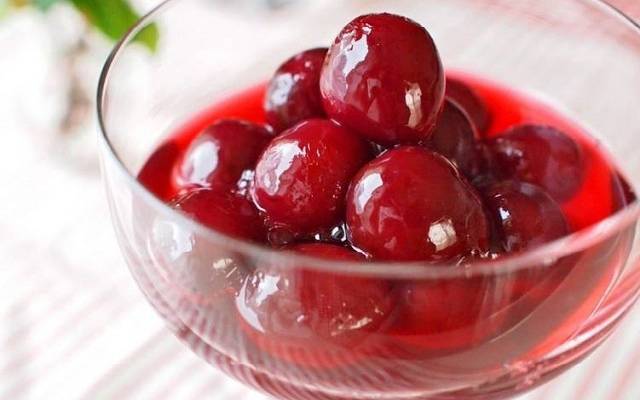 کمپوت گیلاس | میان وعده برای مدرسه بچه ها