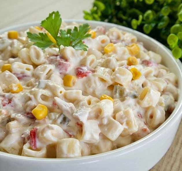 طرز تهیه سالاد ماکارونی با کالباس در یک نگاه