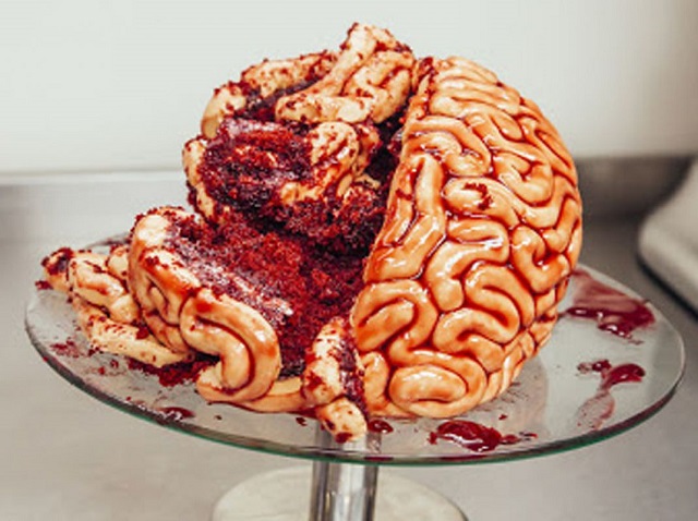کیک هالوین به شکل مغز