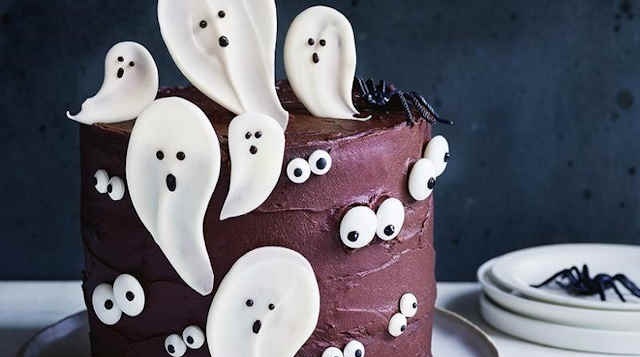 طرز تهیه کیک هالوین در یک نگاه طرز تهیه کیک هالوین در یک نگاه