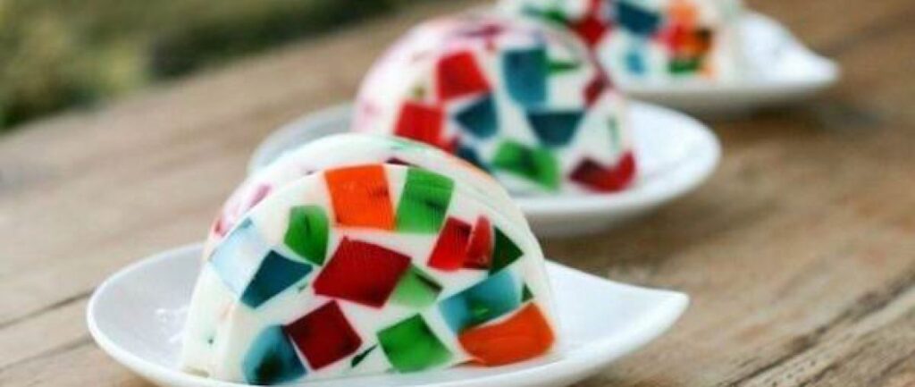 ژله خرده شیشه از محبوب‌ترین ژله‌ها