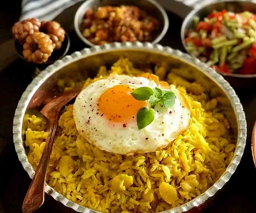 دمپختک یک غذای برنجی ساده ایرانی است