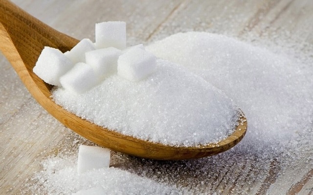 آیا می‌توان به جای پودر قند از شکر استفاده کرد؟