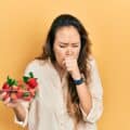 آیا توت فرنگی حساسیت زاست | علائم و روش درمان آلرژی به توت فرنگی