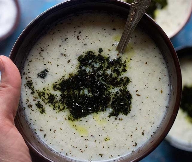 سوپ ماست و عدس ترکیه ای از انواع سوپ بین المللی