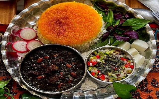 خورشت قورمه سبزی، قدیمی‌ترین ایده نذری محرم