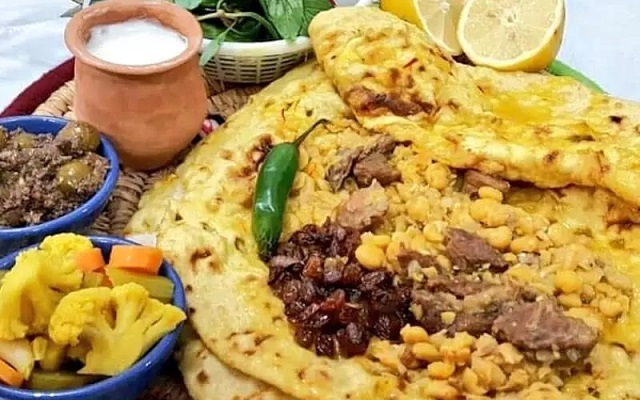 مراحل طرز تهیه نون چربی شوشتر