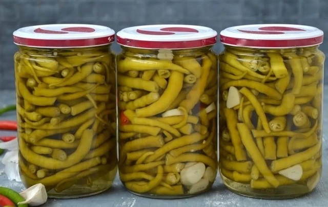 طرز تهیه فلفل شور بازاری طرز تهیه فلفل شور بازاری