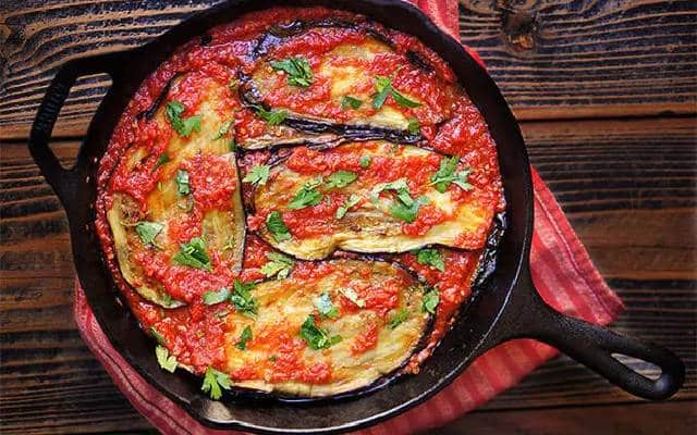 فوت و فن‌های خوشمزه شدن املت بادمجان