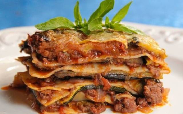 لازانیای بادمجان و گوشت