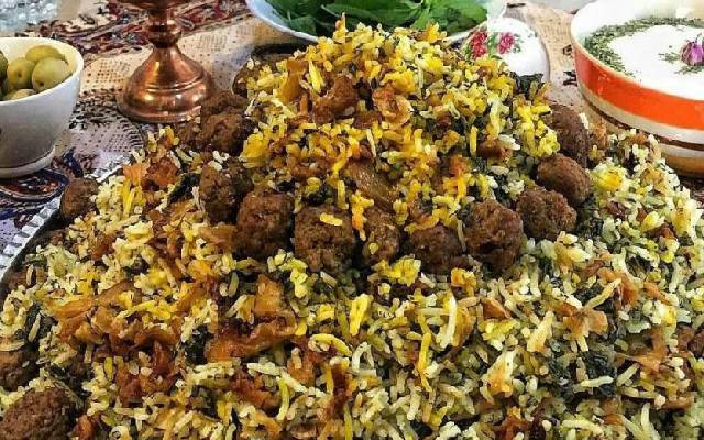 فوت و فن‌های خوشمزه شدن پلو ماش و کلم قمری