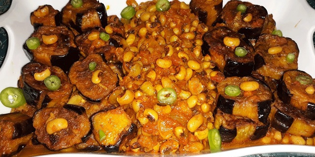 مراحل طرز تهیه قلیه بادمجان به روش اصیل گرمساری