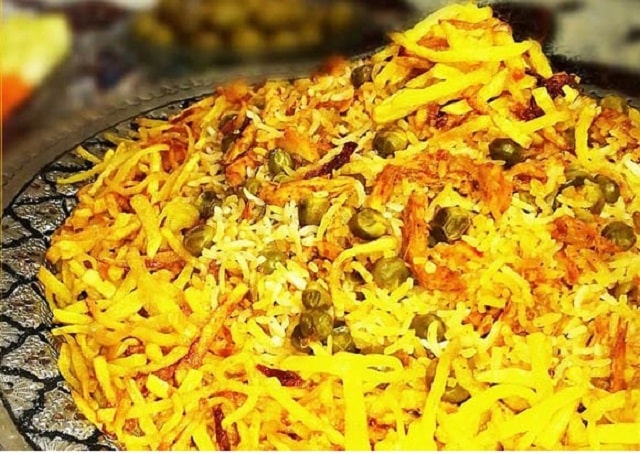 مراحل طرز تهیه پلو کنگر با مرغ