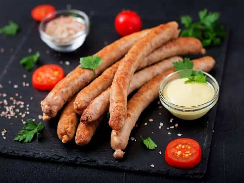 ۱۶ نکته طلایی تهیه هات داگ مرغ به روش ساندویچی و بازاری
