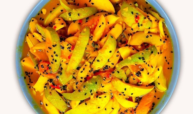 طرز تهیه ترشی انبه مخلوط در یک نگاه