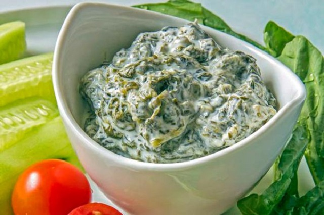 نکات مهم در طرز تهیه بورانی باقلا سبز مجلسی و خوشمزه