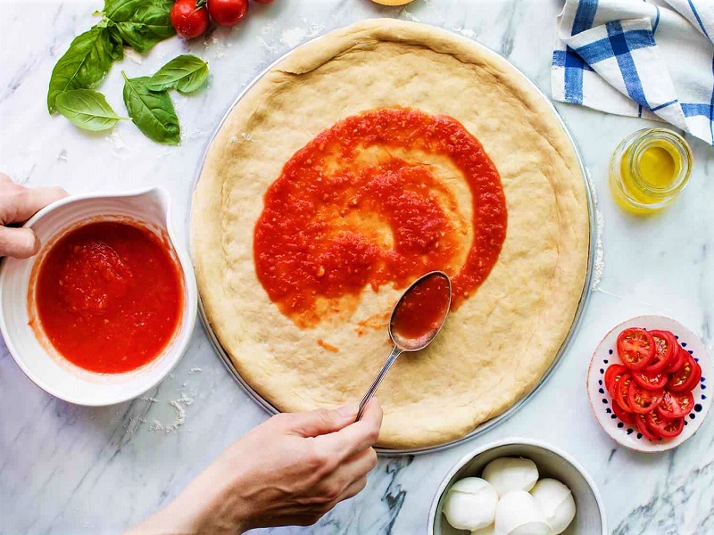 طرز تهیه سس ناپولیتن