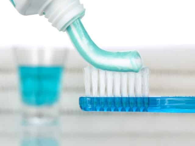 بهترین خمیر دندان‌ها چه ویژگی‌هایی دارند؟
