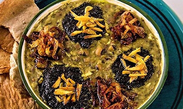 طرز تهیه آش عاشوری در یک نگاه