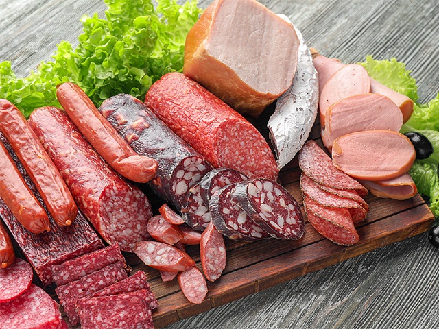 انواع کالباس موجود در بازار